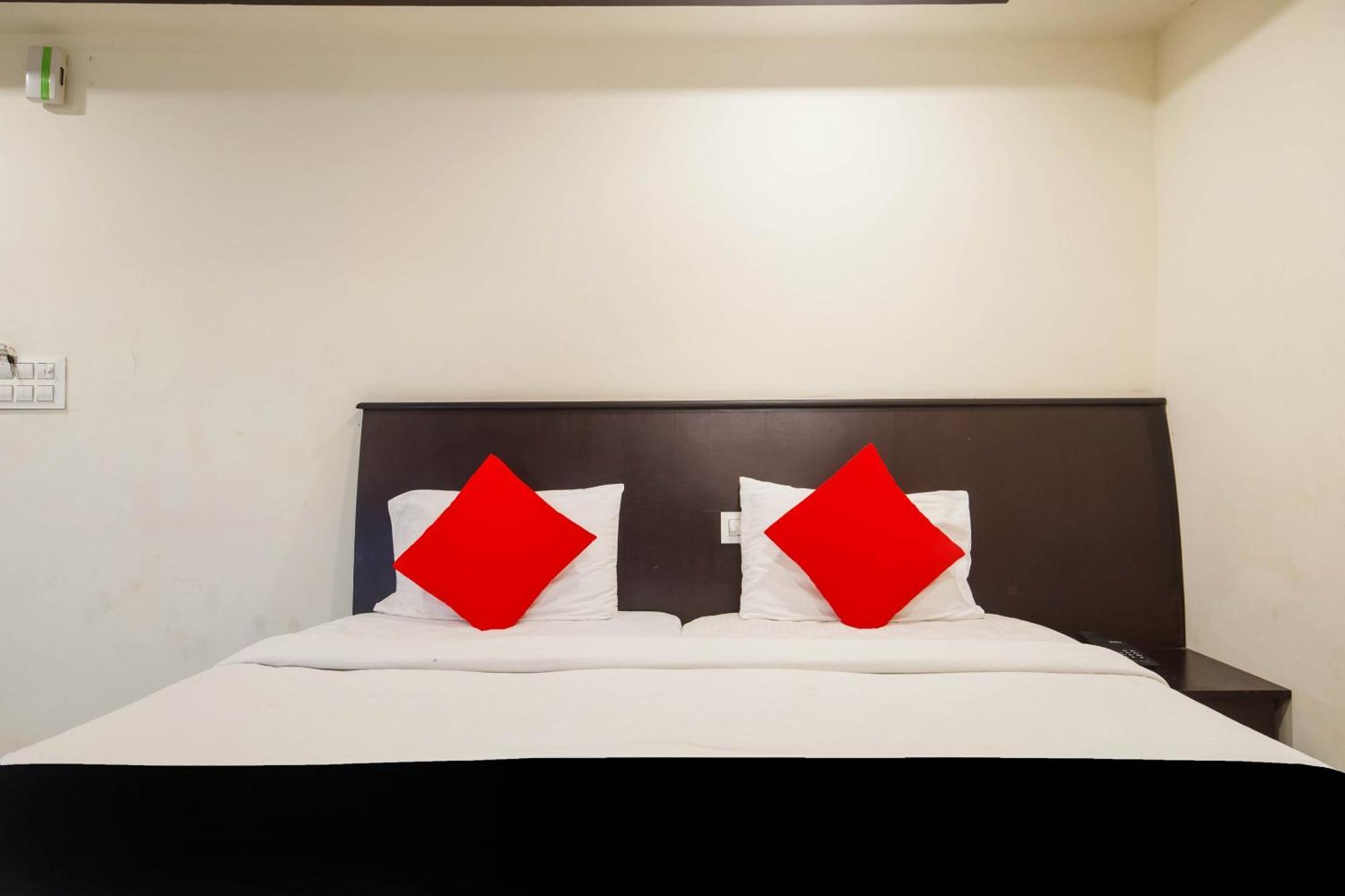 Hotel Capital O Alfa Vijayawāda Zewnętrze zdjęcie