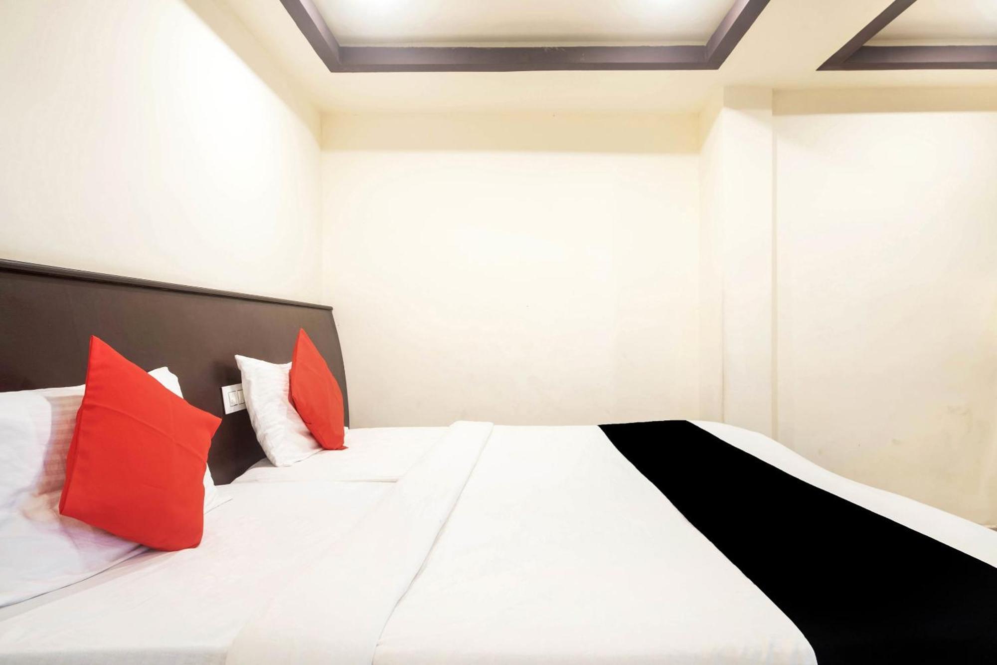 Hotel Capital O Alfa Vijayawāda Zewnętrze zdjęcie