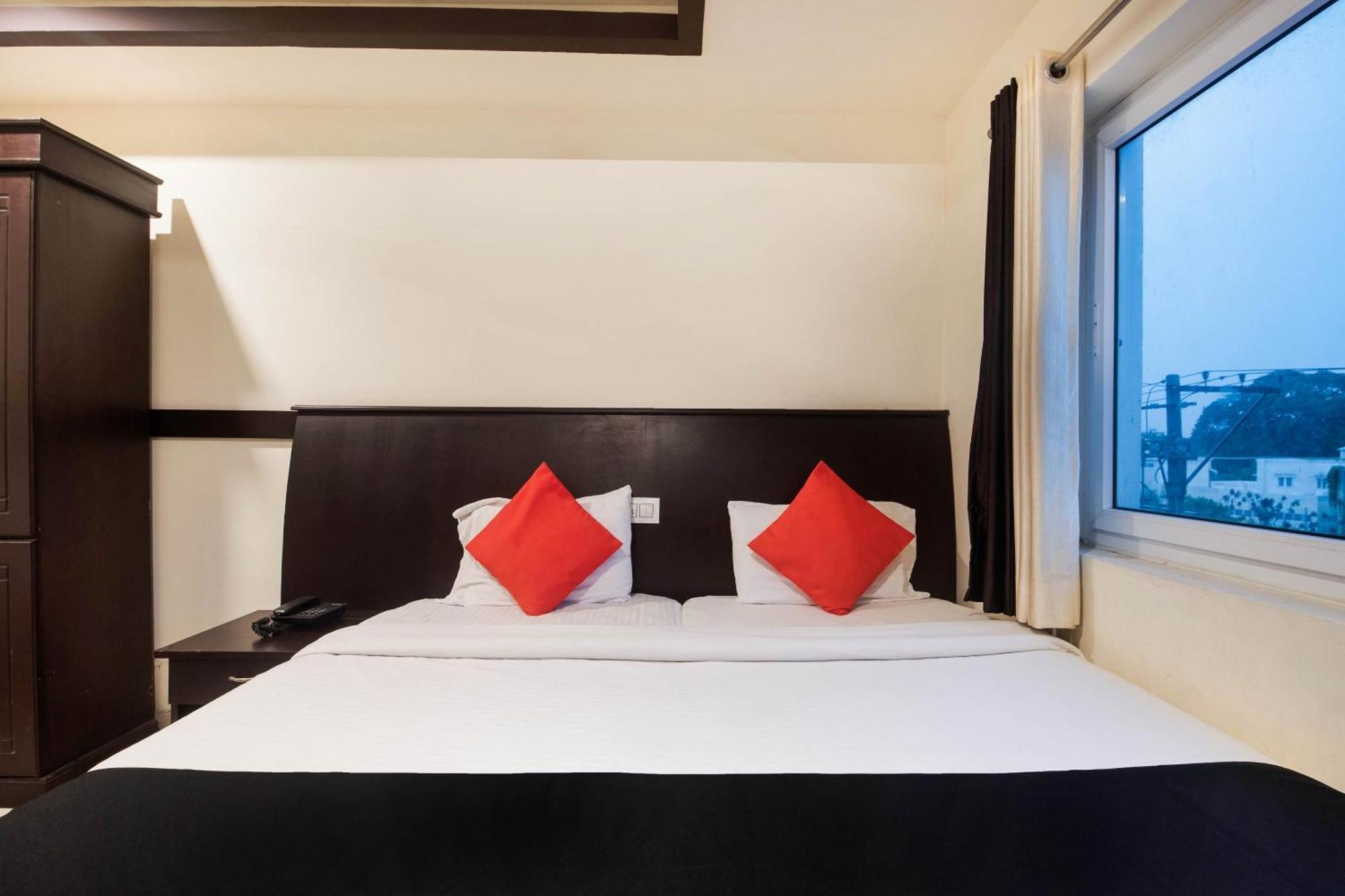 Hotel Capital O Alfa Vijayawāda Zewnętrze zdjęcie
